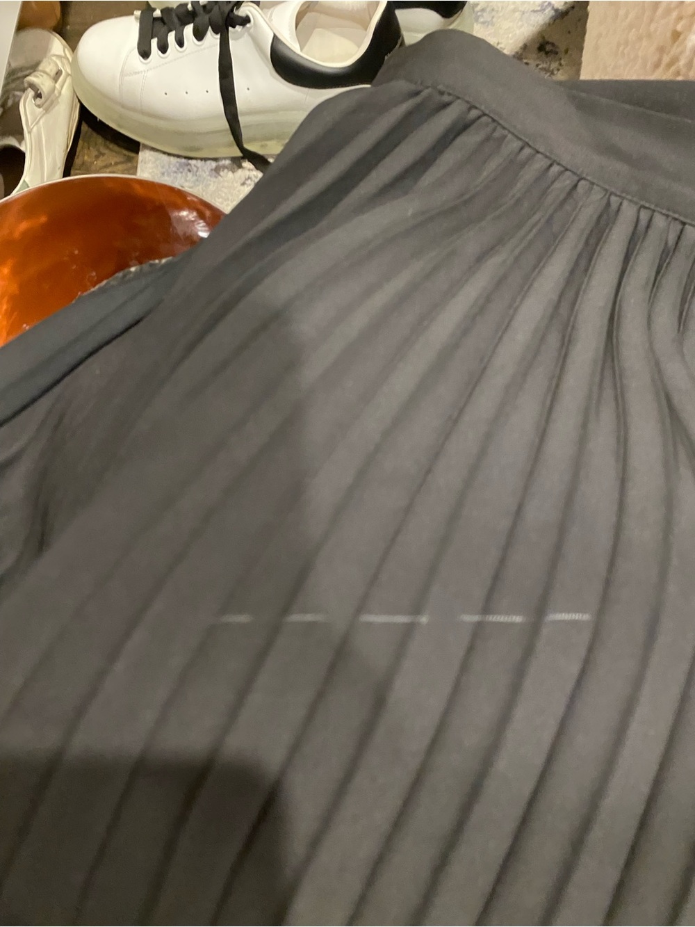 REISS Colorblock Pleated Midi Skirt in Pink and Black - Picture 5 of 9